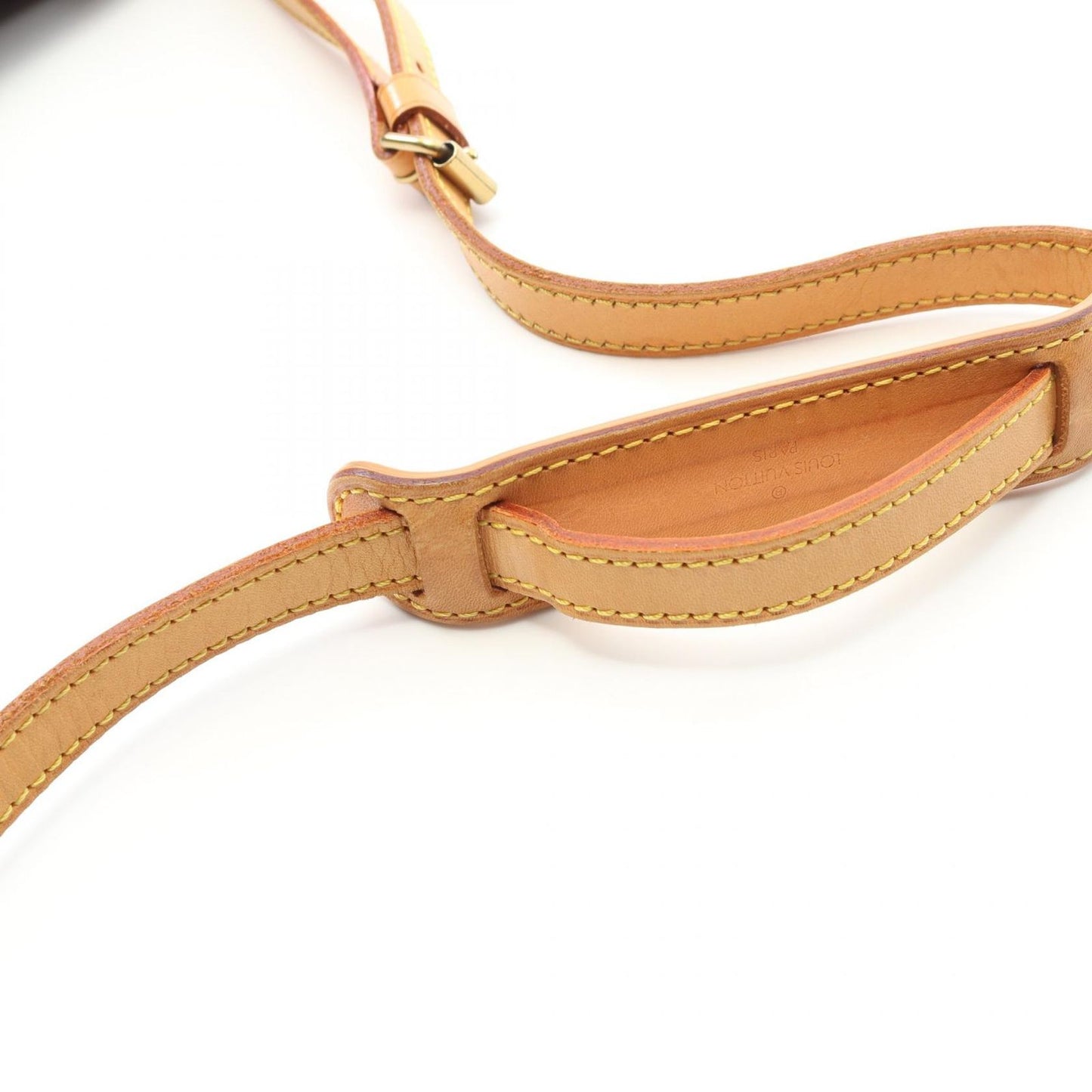 Louis Vuitton Trocadéro 30 Shoulder Bag - Timeless Elegance