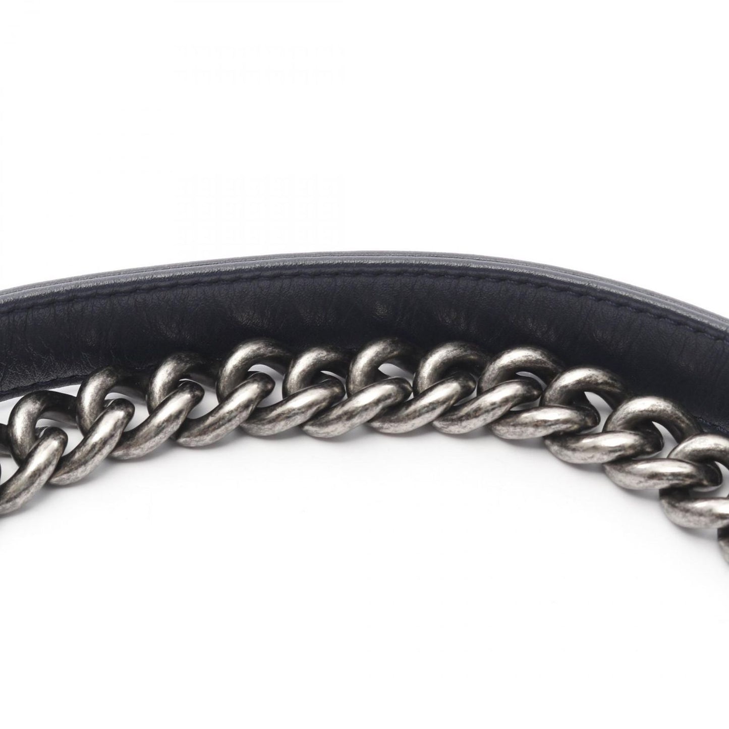 CHANEL Boy Chanel Shoulder Bag in Navy Lambskin - A67086