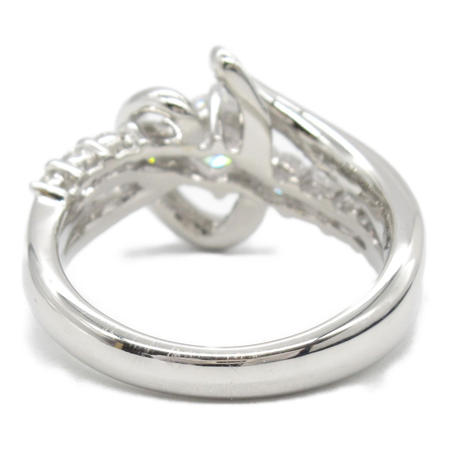 Exquisite JEWELRY Diamond Ring in Platinum - Timeless Elegance
