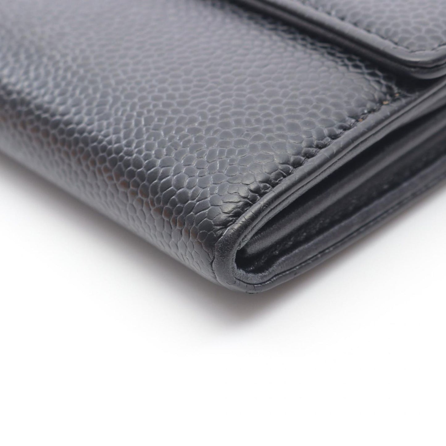 CHANEL Coco Mark Black Leather Zip Wallet - Timeless Elegance