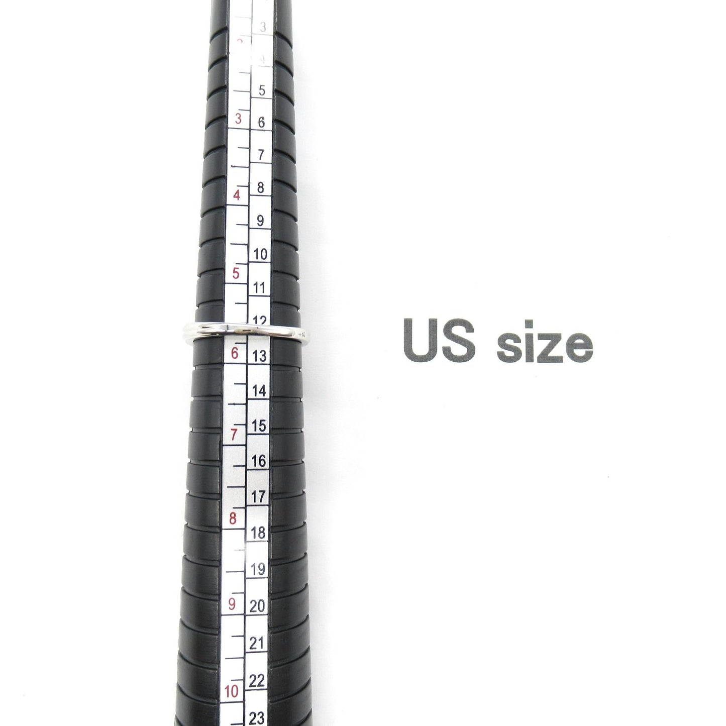 Exquisite Ruby and Diamond Ring in Platinum and Yellow Gold