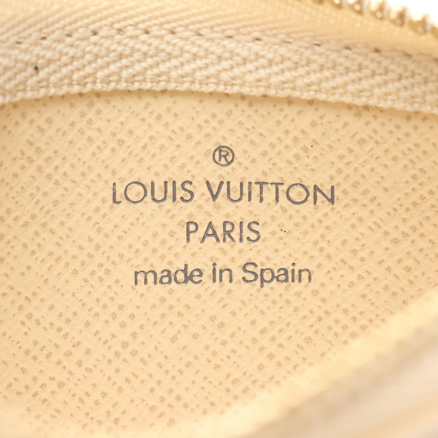 Louis Vuitton Pochette Clé Coin Case - Exquisite White Damier Azur