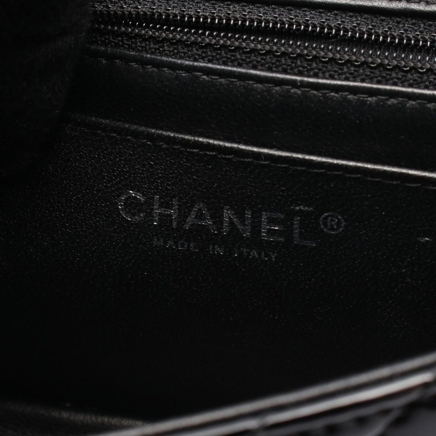CHANEL Chevron V-Stitch Shoulder Bag in Black Patent Leather