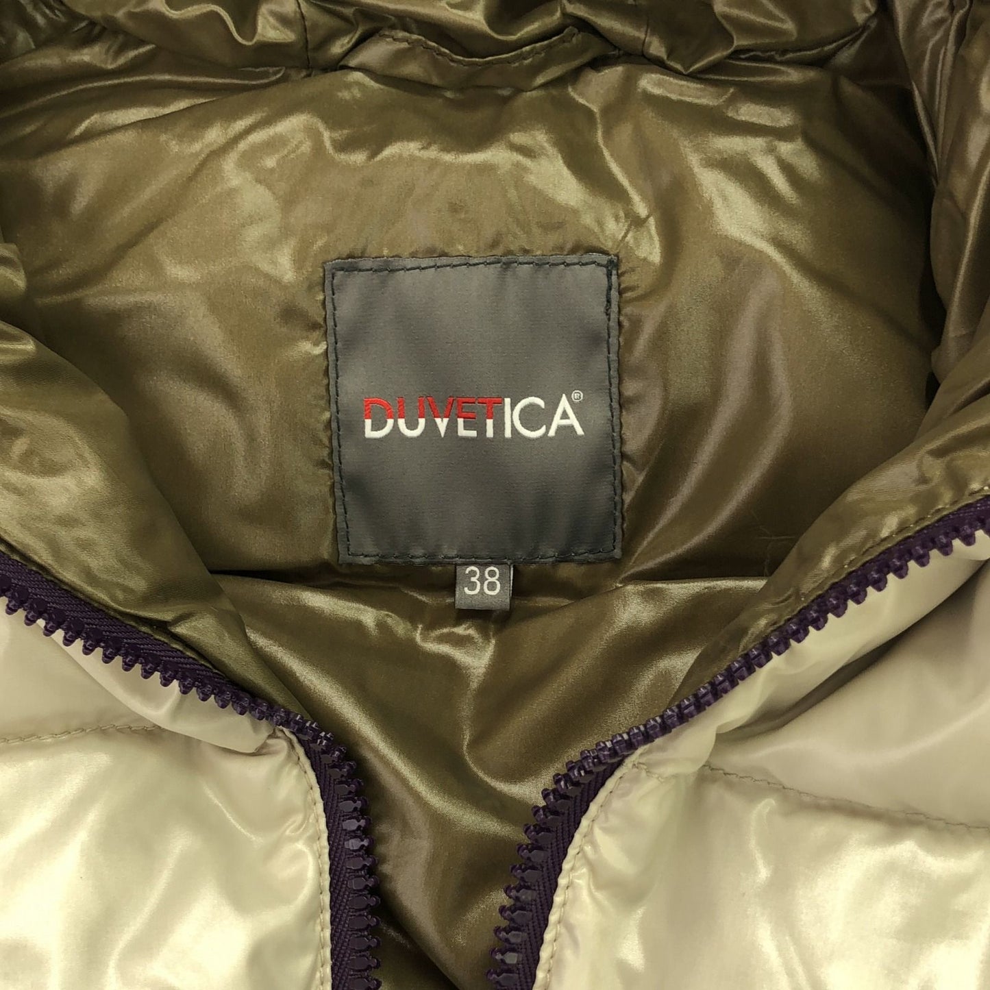 DUVETICA Off-White Down Vest - Elegant Layering Piece