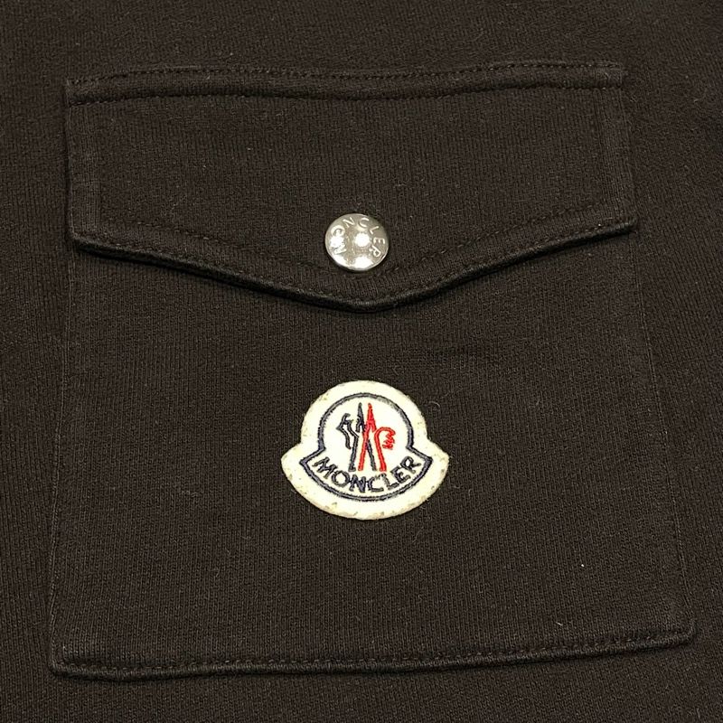 Moncler Logo Patch Sweatpants in Black - Exclusive Men's Fashion