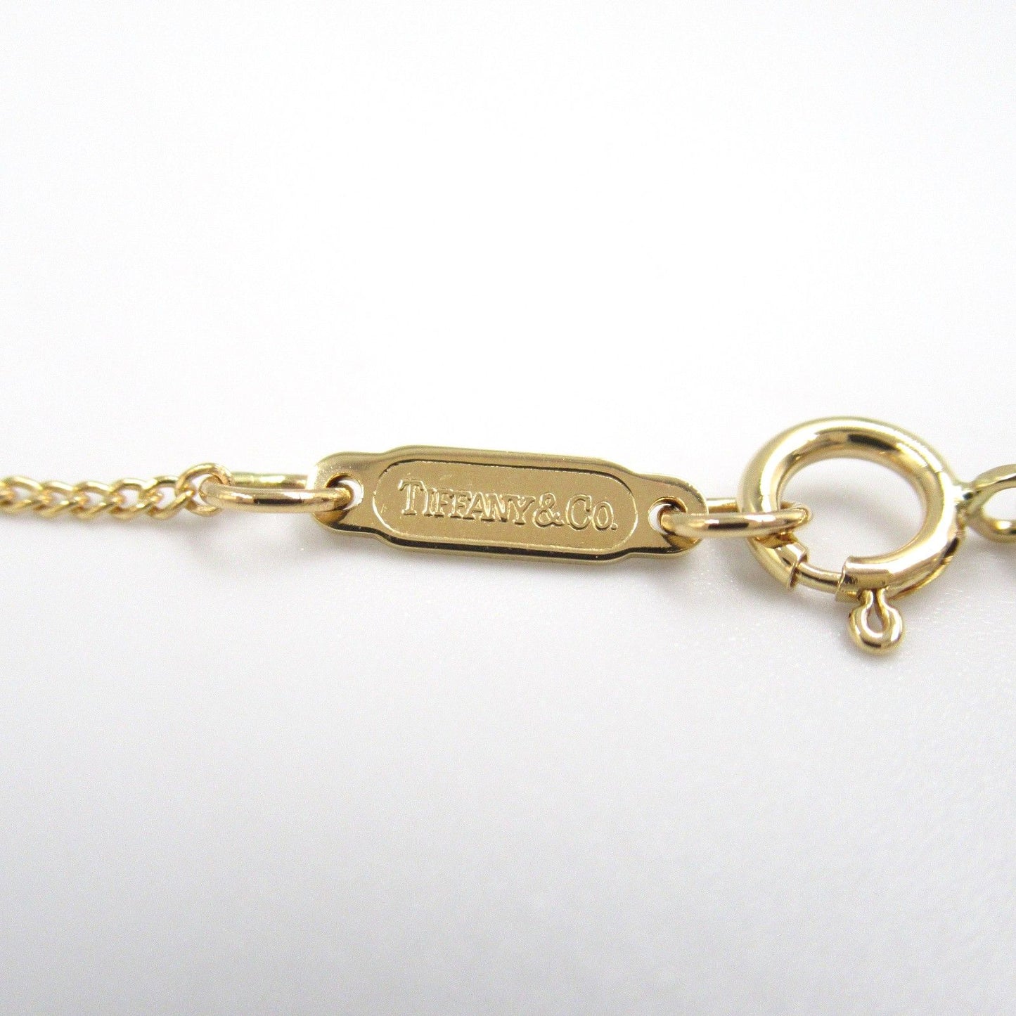 TIFFANY & CO Leaf Heart Necklace in K18 Yellow Gold - 45.5cm