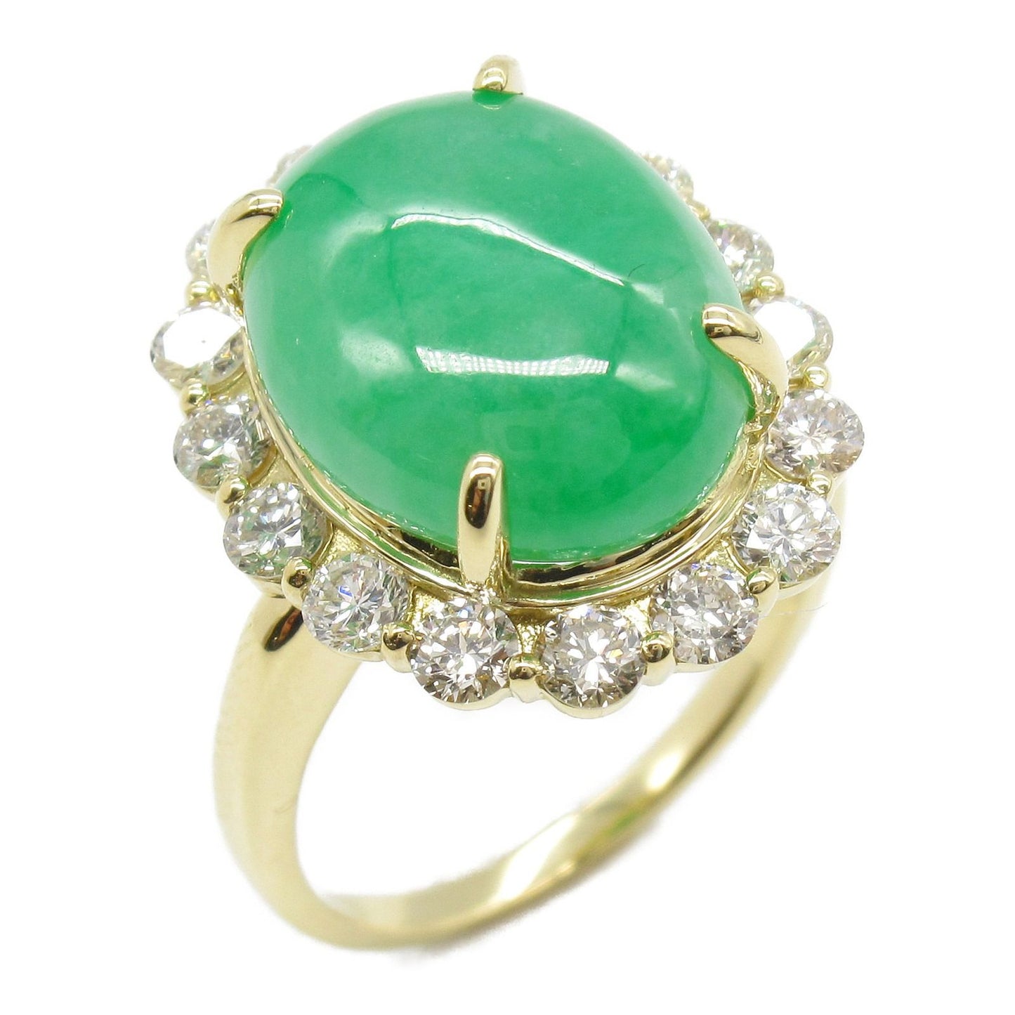 Exquisite Jade and Diamond Ring in 18K Yellow Gold