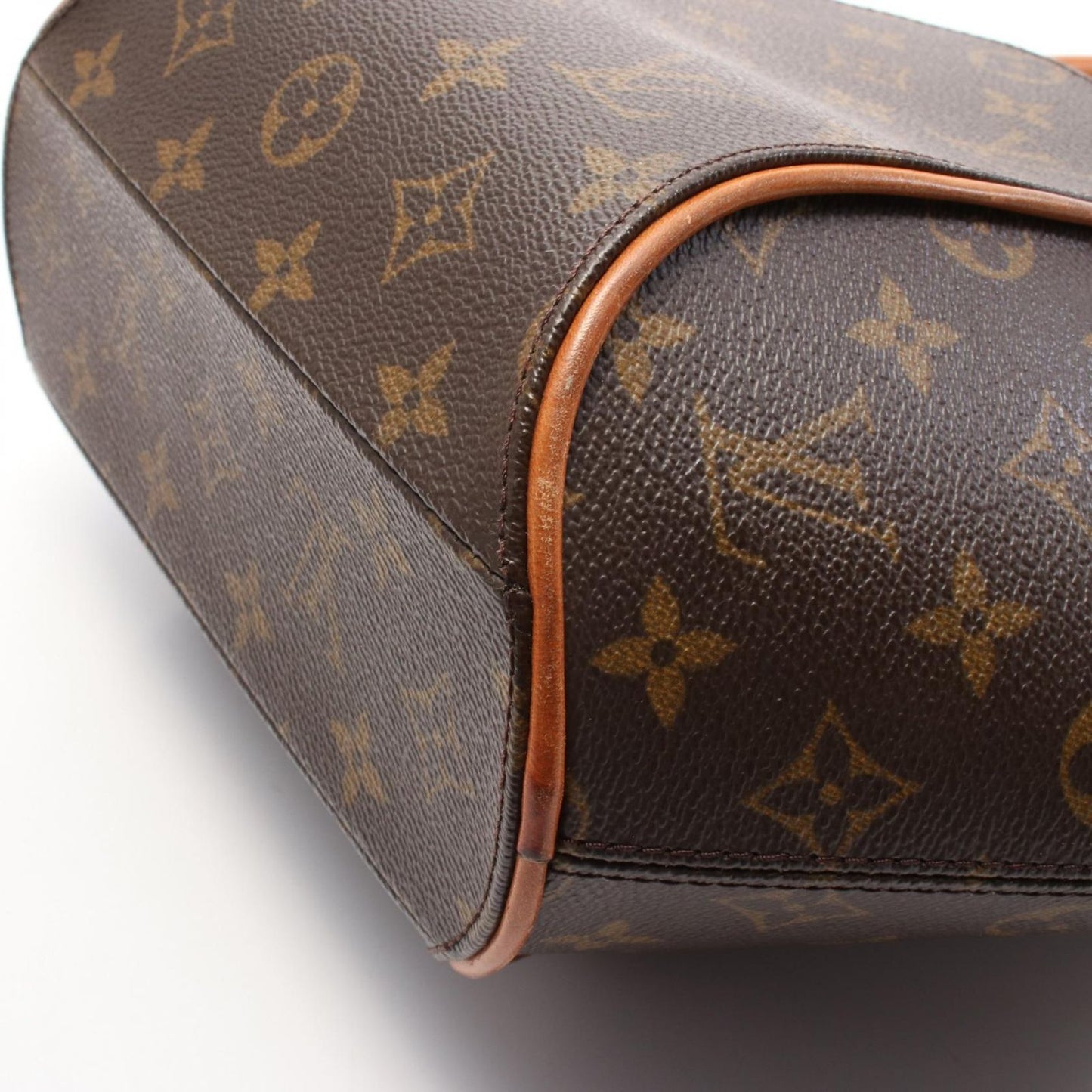 Louis Vuitton Ellipse PM Handbag - Timeless Elegance in Brown