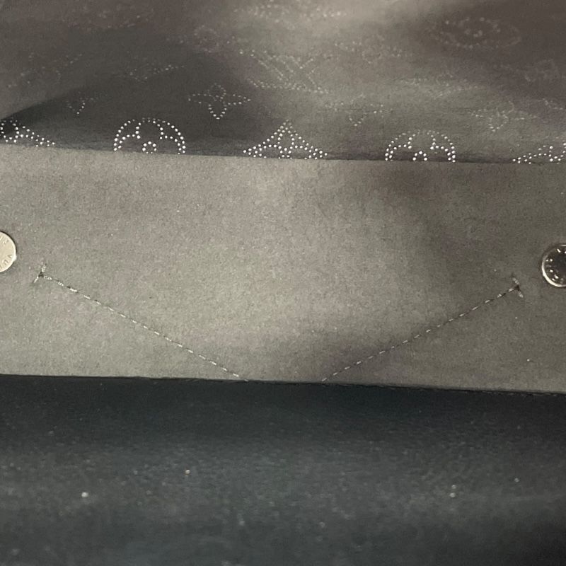 Louis Vuitton Murié Noir Mahina Leather Shoulder Bag - Exquisite Craftsmanship