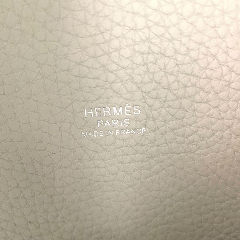 HERMES Picotin Lock MM Handbag in Green Veil with Silver Hardware