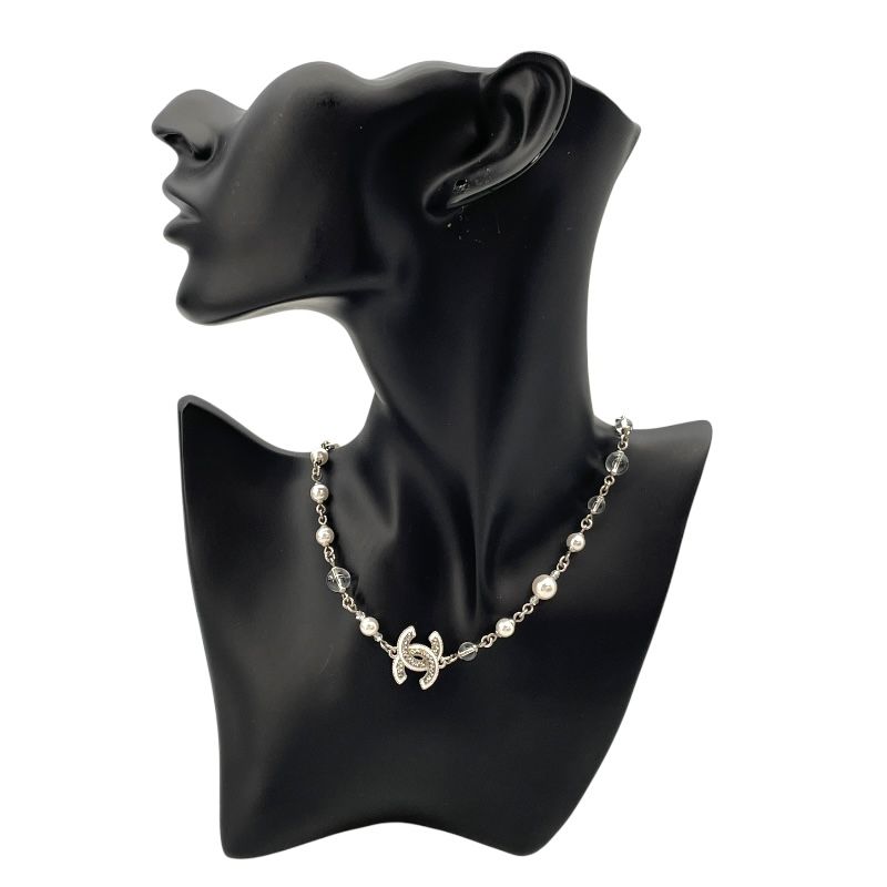 CHANEL Coco Mark Necklace in Silver Metal & Pearl - Exquisite Elegance