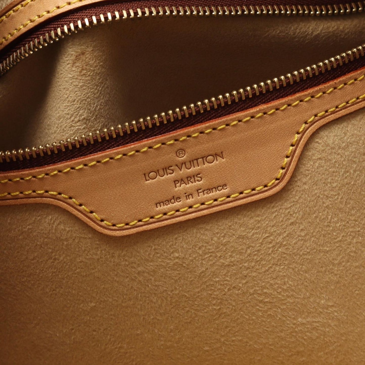 Louis Vuitton Monogram Canvas Cite GM Shoulder Bag - Timeless Elegance