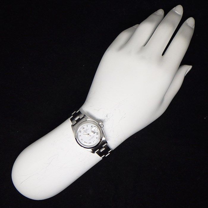 Rolex Oyster Perpetual 79160 - Timeless Elegance in White