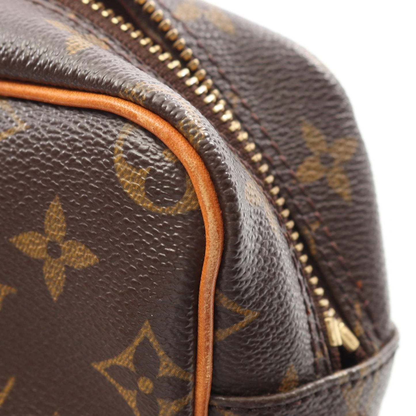 Louis Vuitton Monogram TroCADero 27 Shoulder Bag - Timeless Elegance