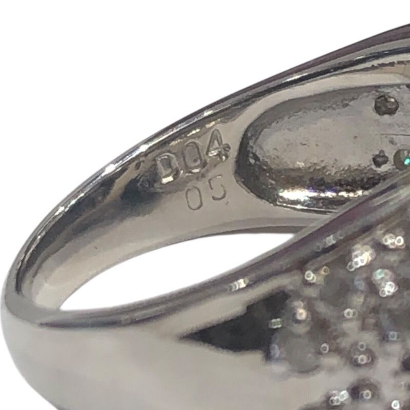 Exquisite K18WG Pearl Ring with Sapphire and Diamond Accents