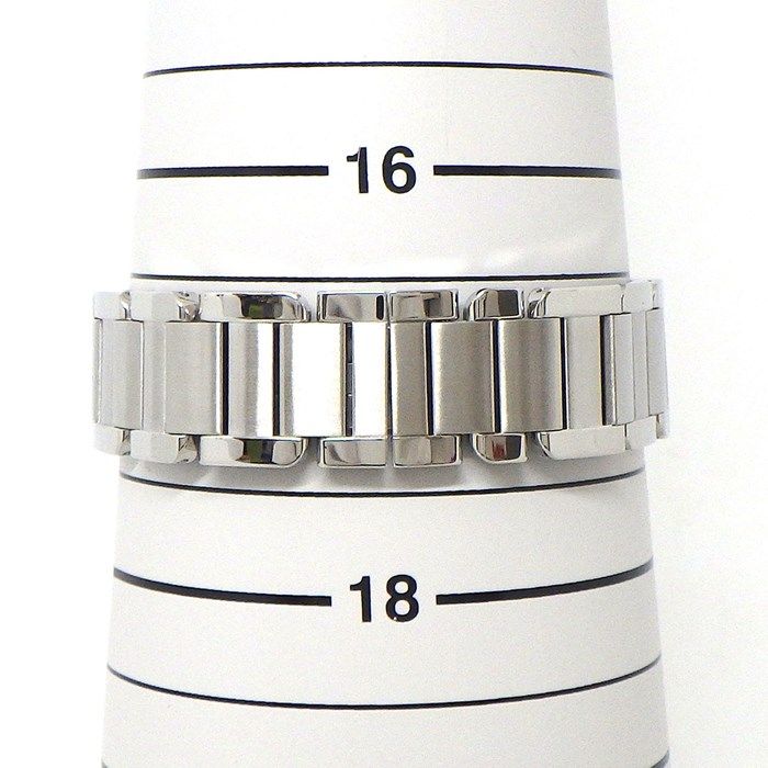 Cartier Tank Anglaise MM W5310044 - Exquisite Silver Dial Timepiece