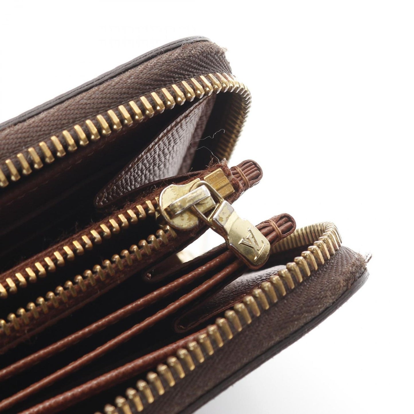 Louis Vuitton Monogram Zippy Wallet - Timeless Elegance