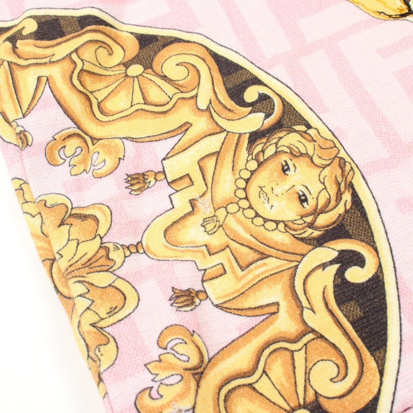 FENDI Cotton T-Shirt in Pink & Yellow - Exclusive Luxury Wear