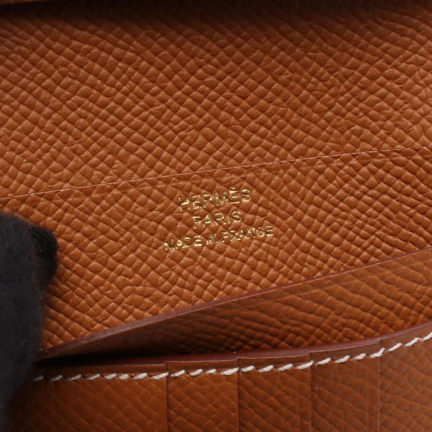 HERMES Béarn Compact Wallet in Gold - Exquisite Craftsmanship