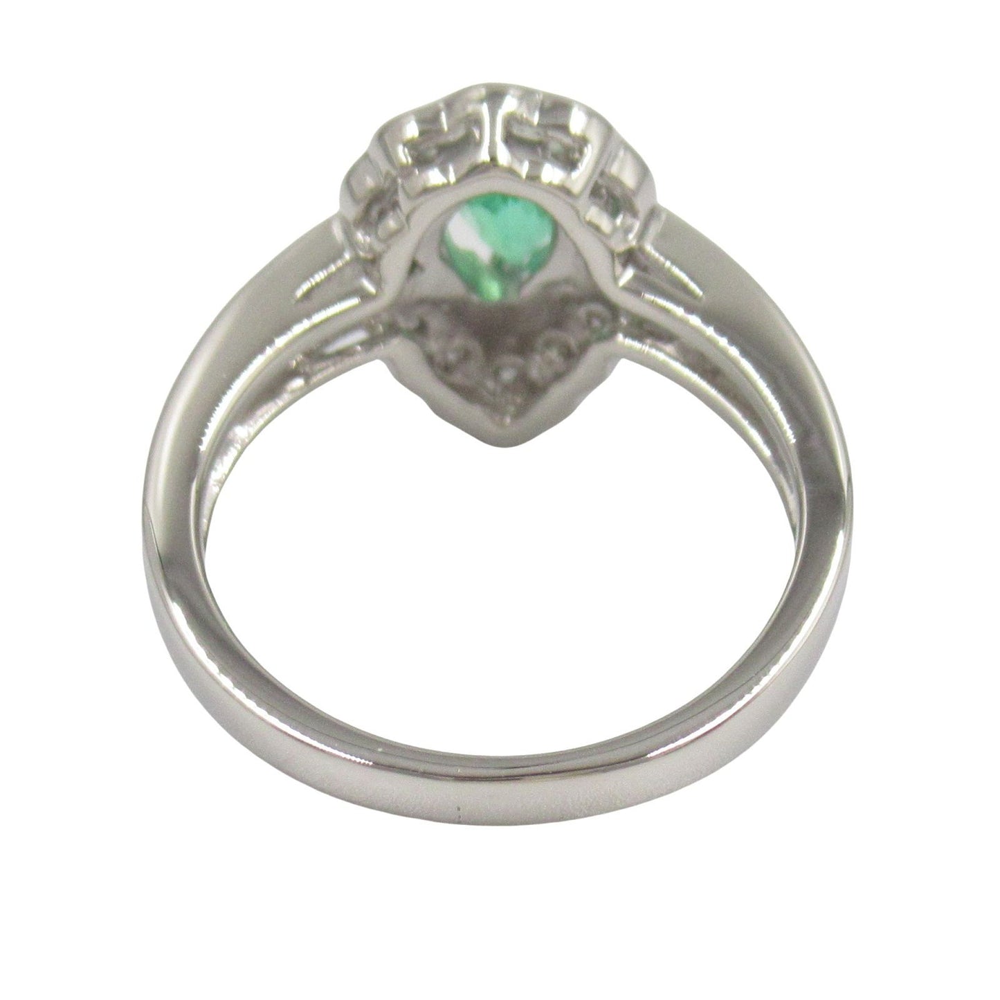 Exquisite Emerald and Diamond Ring in Platinum - #9