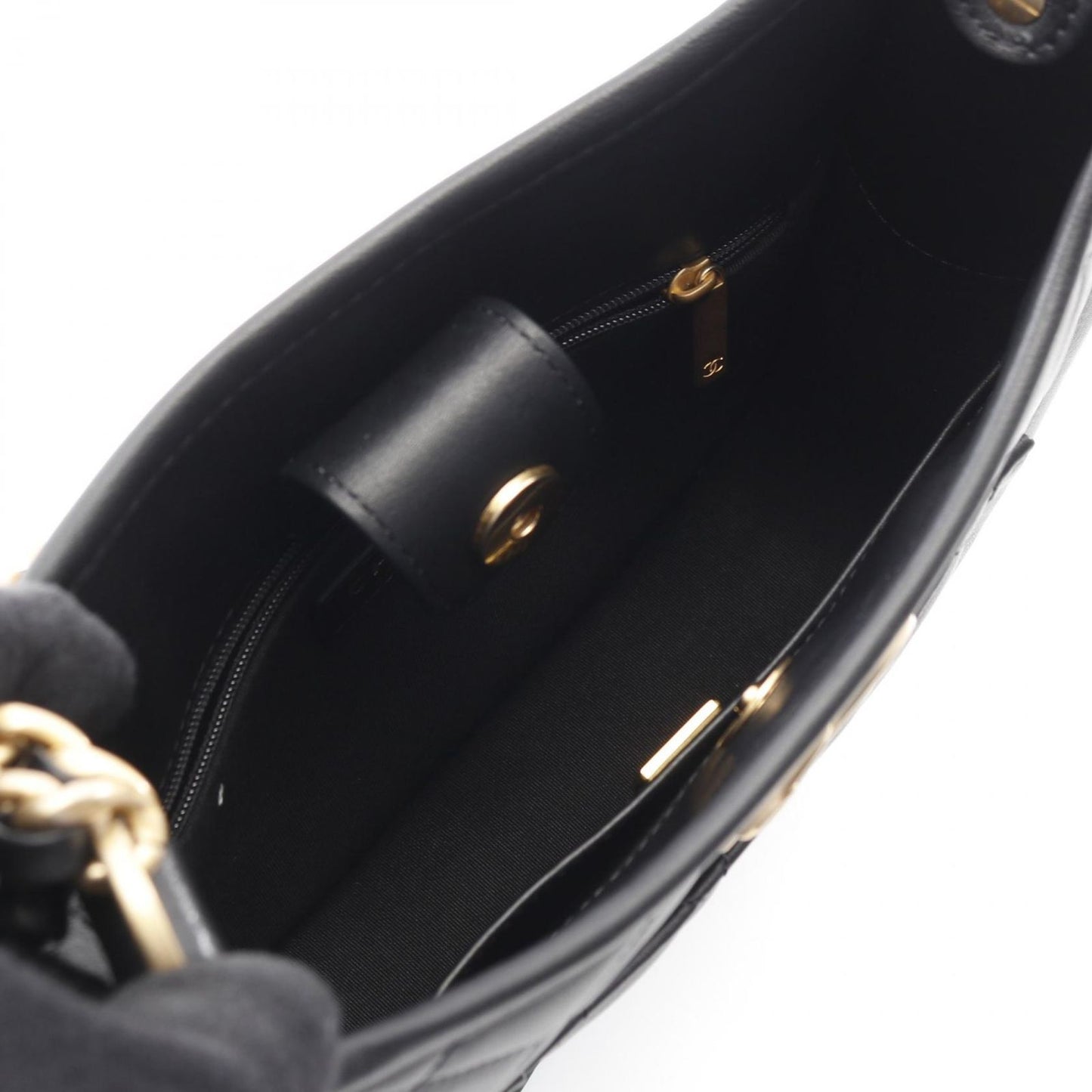 CHANEL Matelassé Hobo Shoulder Bag in Black Lambskin - AS4532