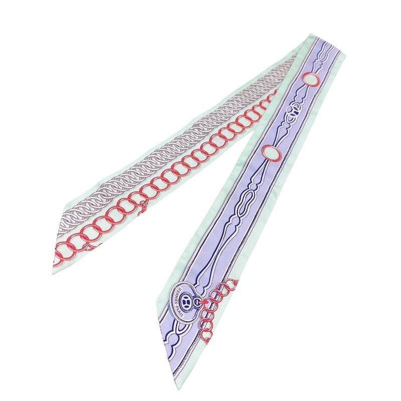 HERMES Twilly Vert du Ciel Green Silk Scarf - Exquisite Elegance