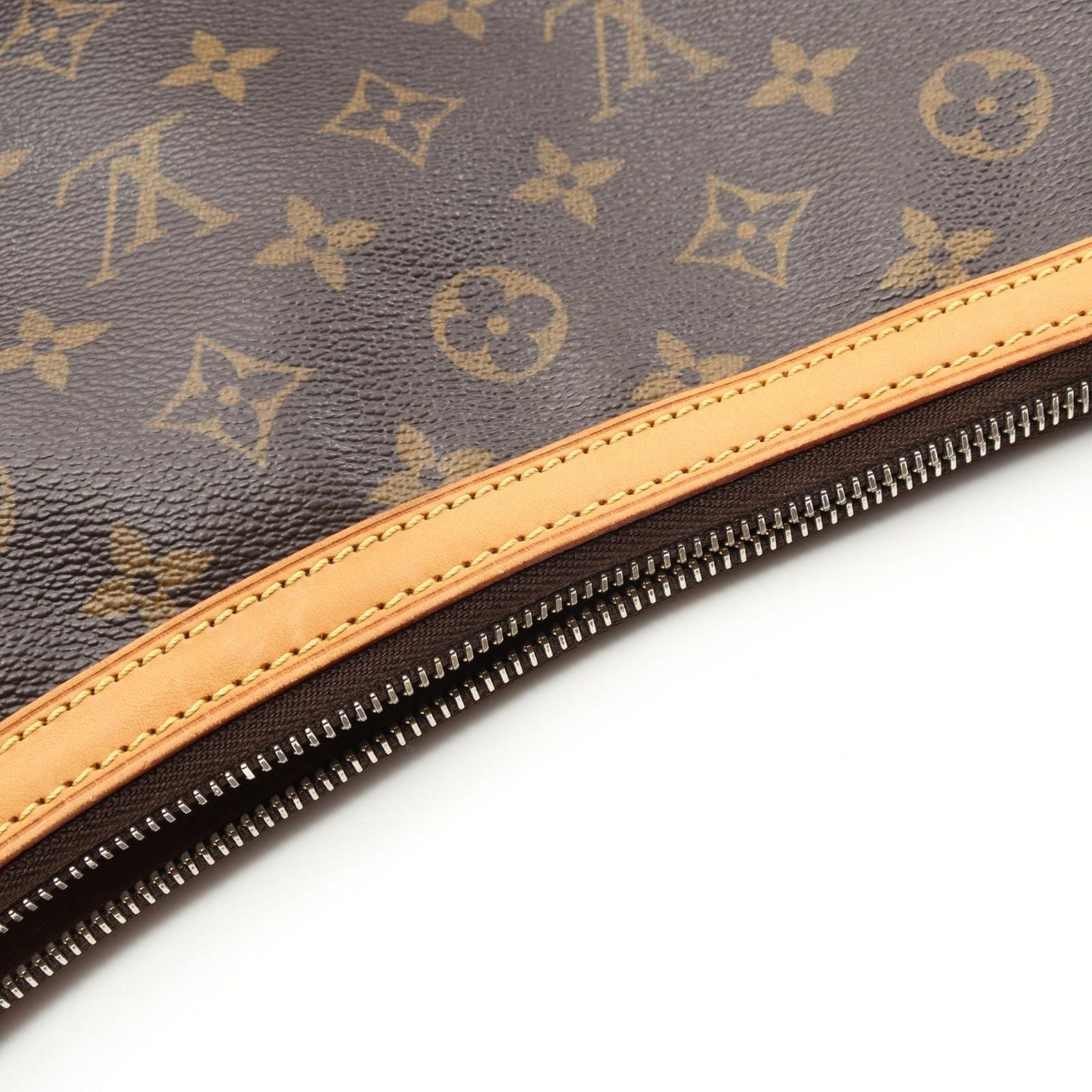 Louis Vuitton Tulum GM Shoulder Bag - Timeless Elegance