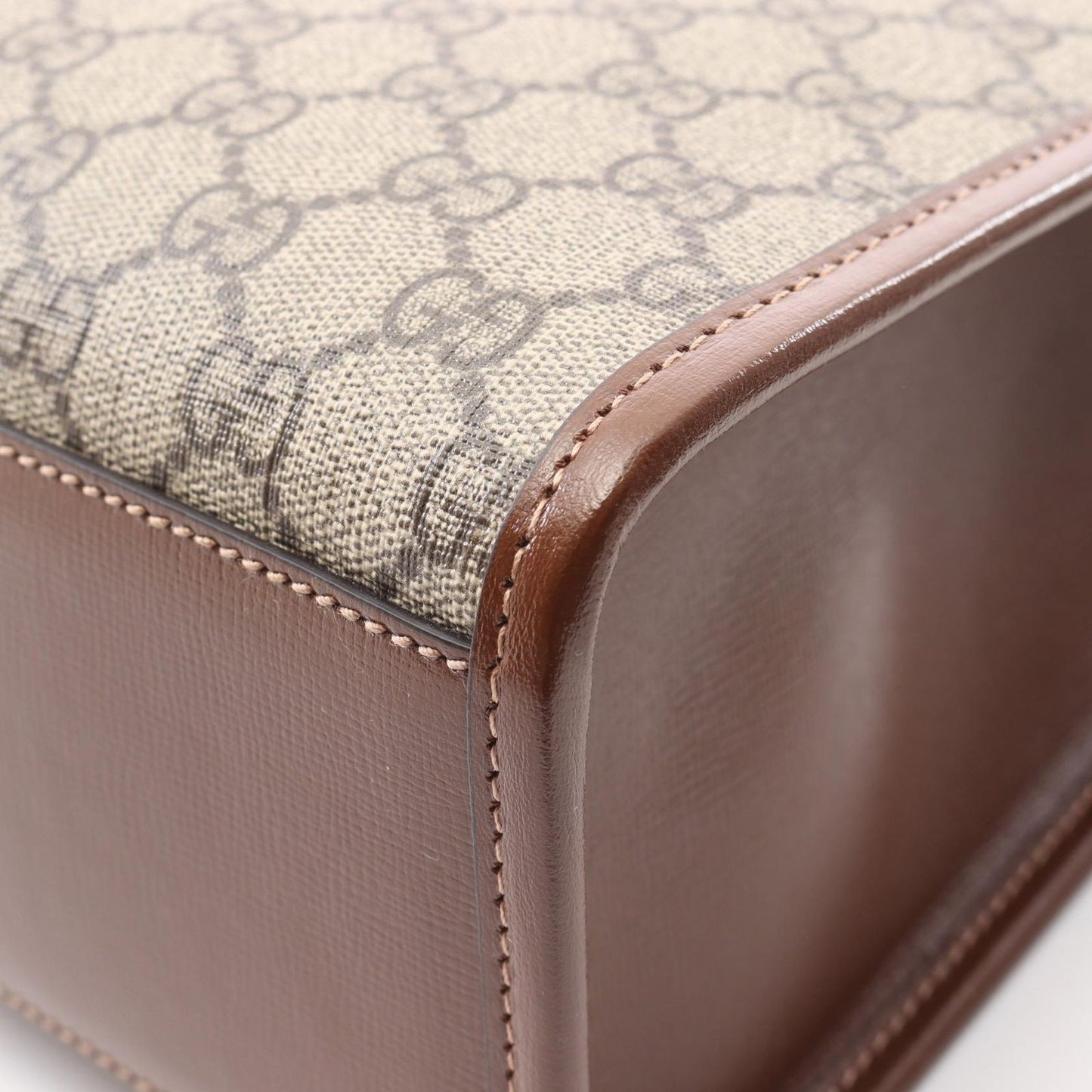 GUCCI Interlocking G Medium Tote Bag in Beige/Brown GG Supreme Canvas