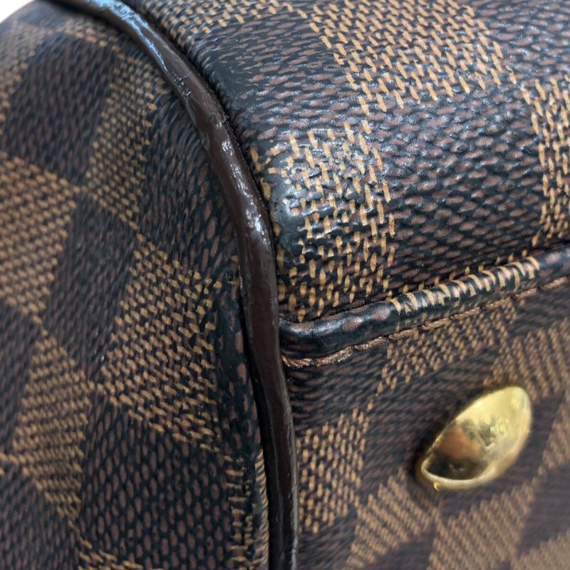 Louis Vuitton Trevi PM Brown Damier Shoulder Bag - Exquisite Craftsmanship