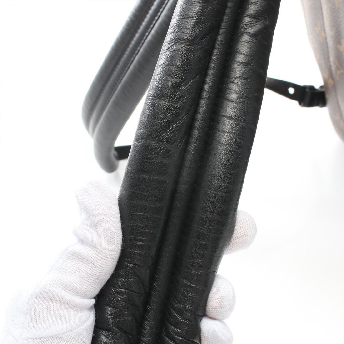 Louis Vuitton Palm Springs MM Backpack - Exquisite Craftsmanship