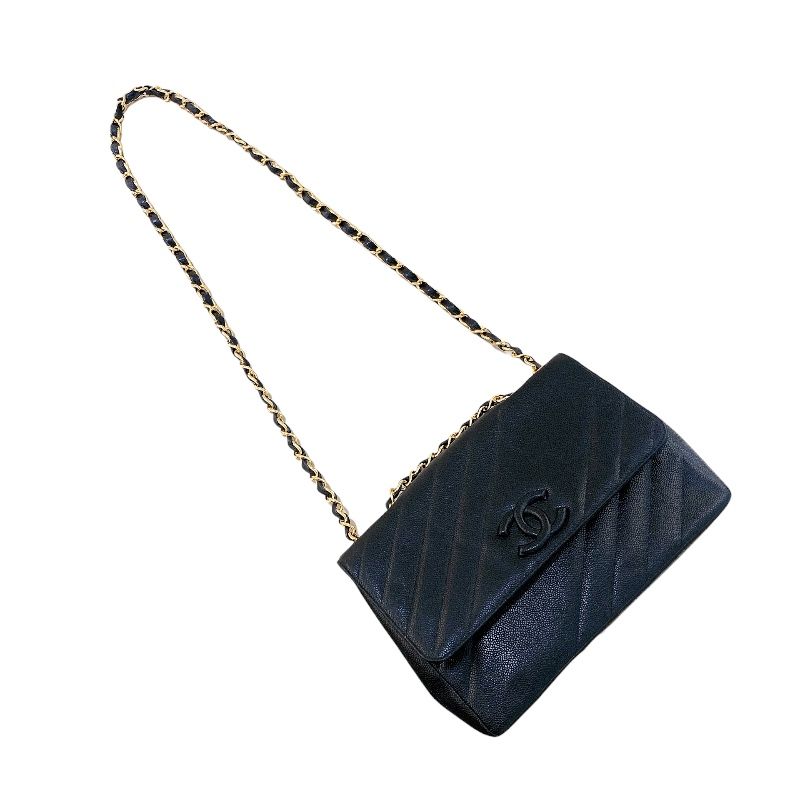 CHANEL Large Flap Chain Shoulder Bag in Caviar with Gold Hardware