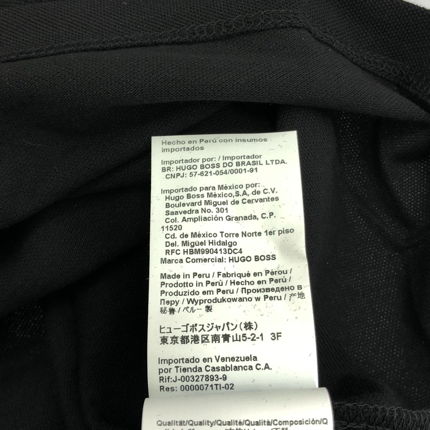 HUGO BOSS Black Cotton Polo Shirt - Timeless Elegance