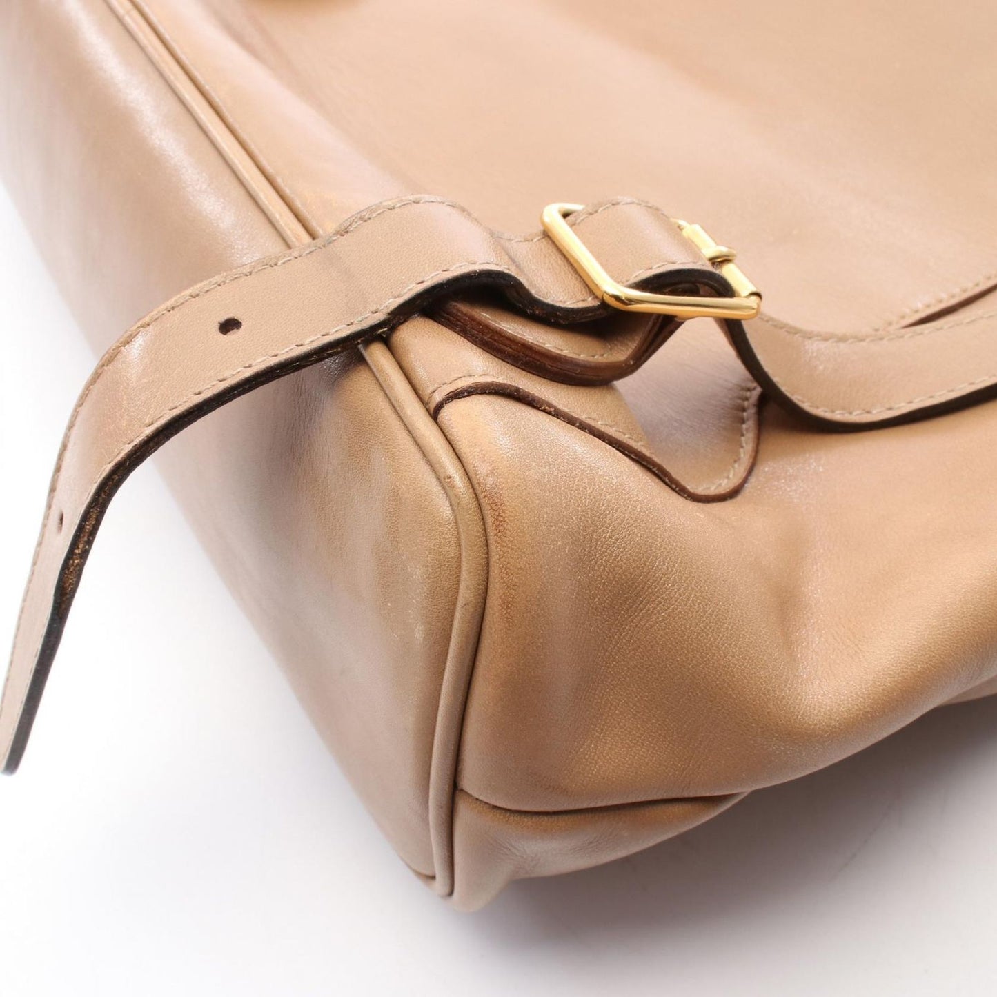 GUCCI Bamboo Backpack in Beige Leather - Timeless Elegance