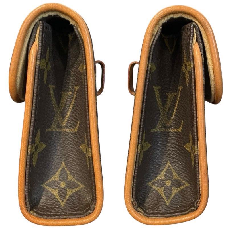 Louis Vuitton Pochette Florentine M51855 Monogram Canvas Shoulder Bag