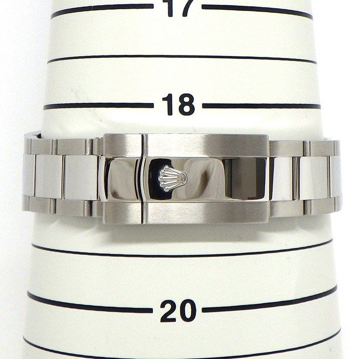 Rolex Datejust 126334G - Exquisite Diamond-Index Timepiece