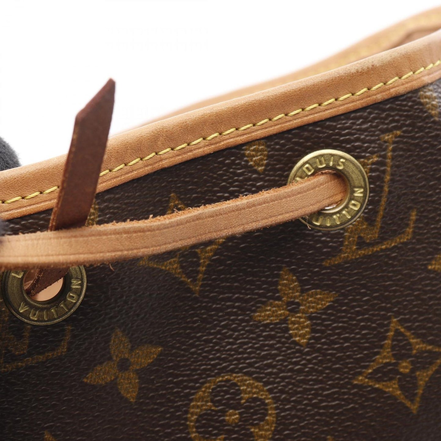 Louis Vuitton Monogram Montsouris MM Backpack - Timeless Elegance