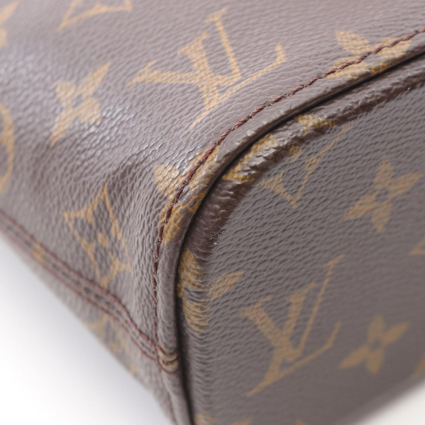 Louis Vuitton Vavin PM Handbag - Timeless Elegance in Brown Canvas