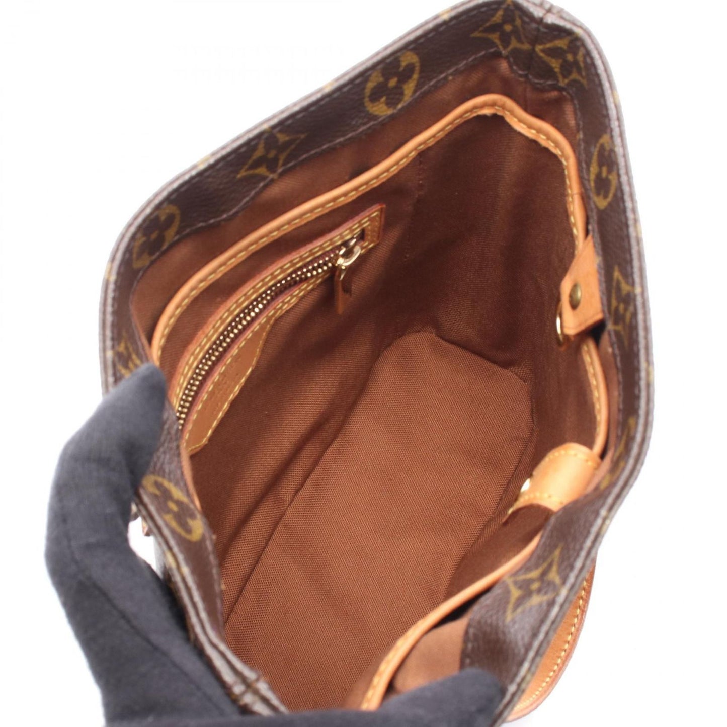 Louis Vuitton Monogram Vavin PM Handbag - Timeless Elegance