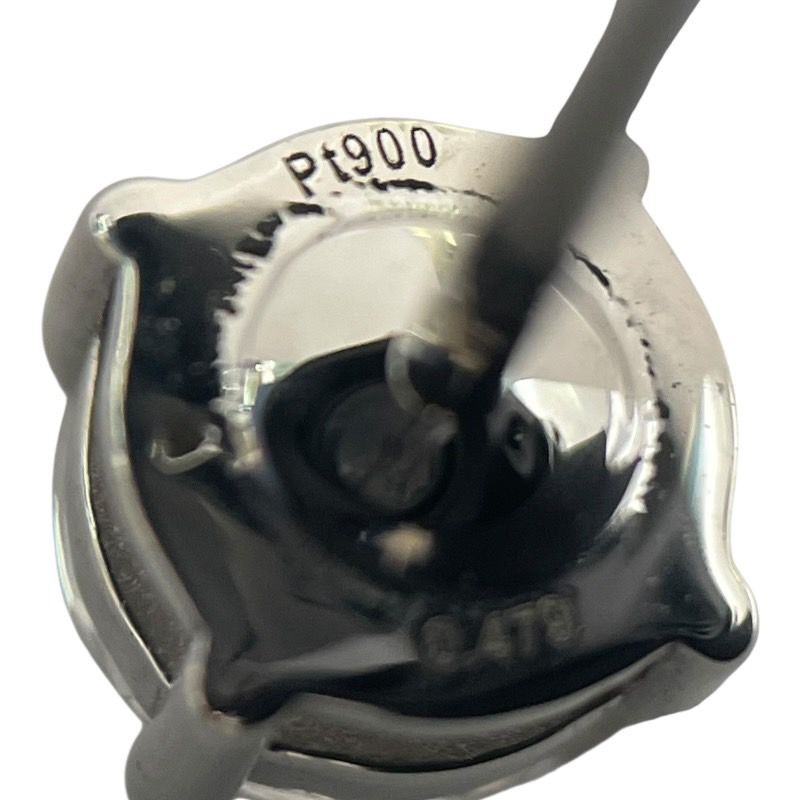 Exquisite Diamond Earrings in Platinum - 0.973ct Total Weight