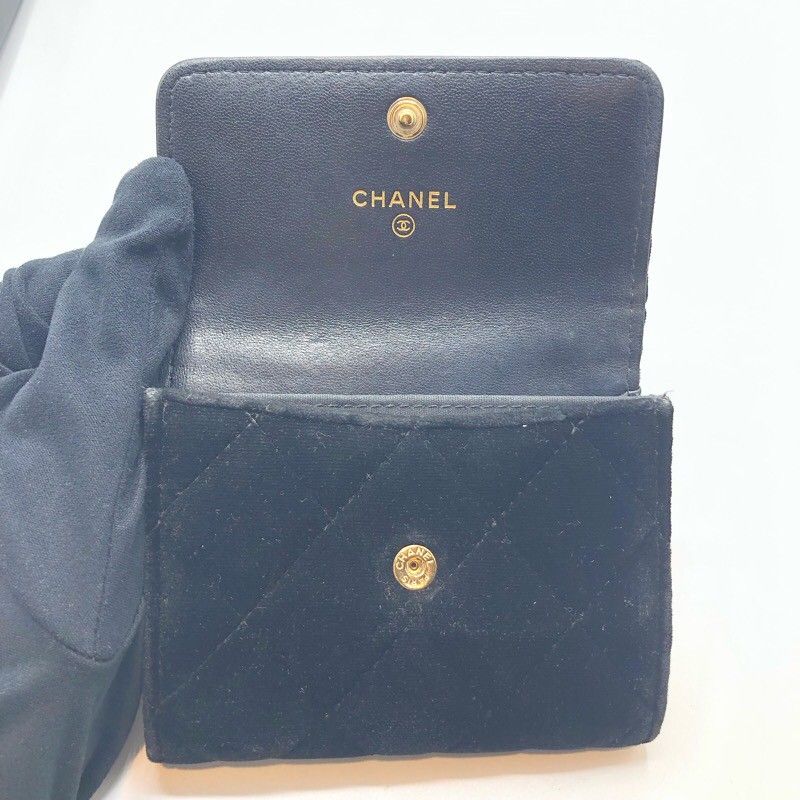 CHANEL Matelassé Coco Mark Coin Case in Black Velvet with Gold Hardware