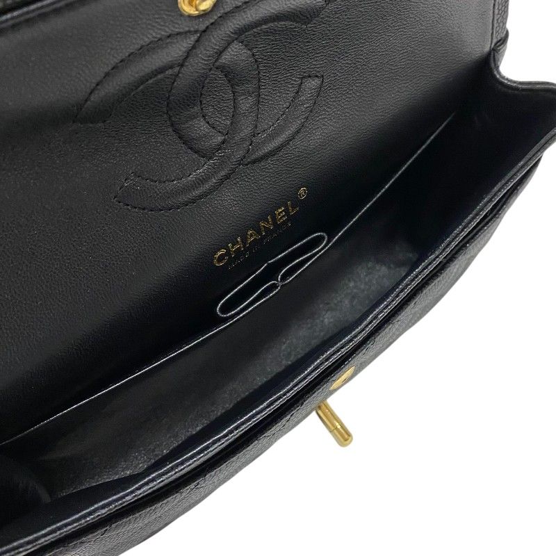 CHANEL Matelassé 25 Black Caviar Skin Shoulder Bag with Gold Hardware