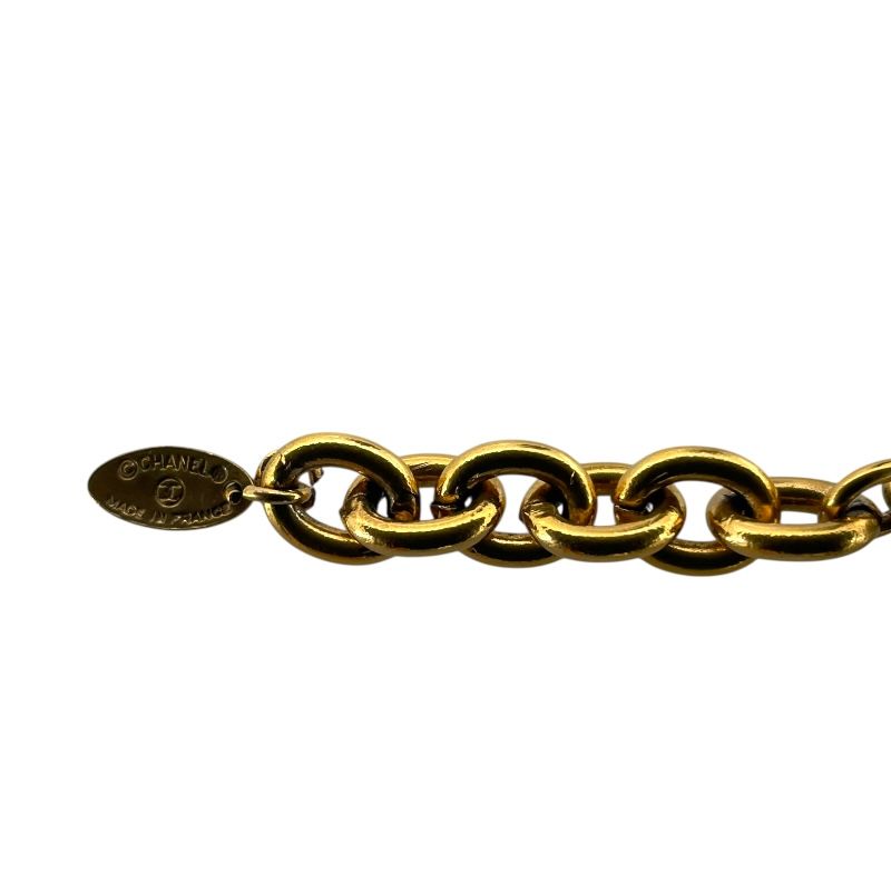 CHANEL Coco Mark Round Bracelet in Gold Metal - Exquisite Luxury