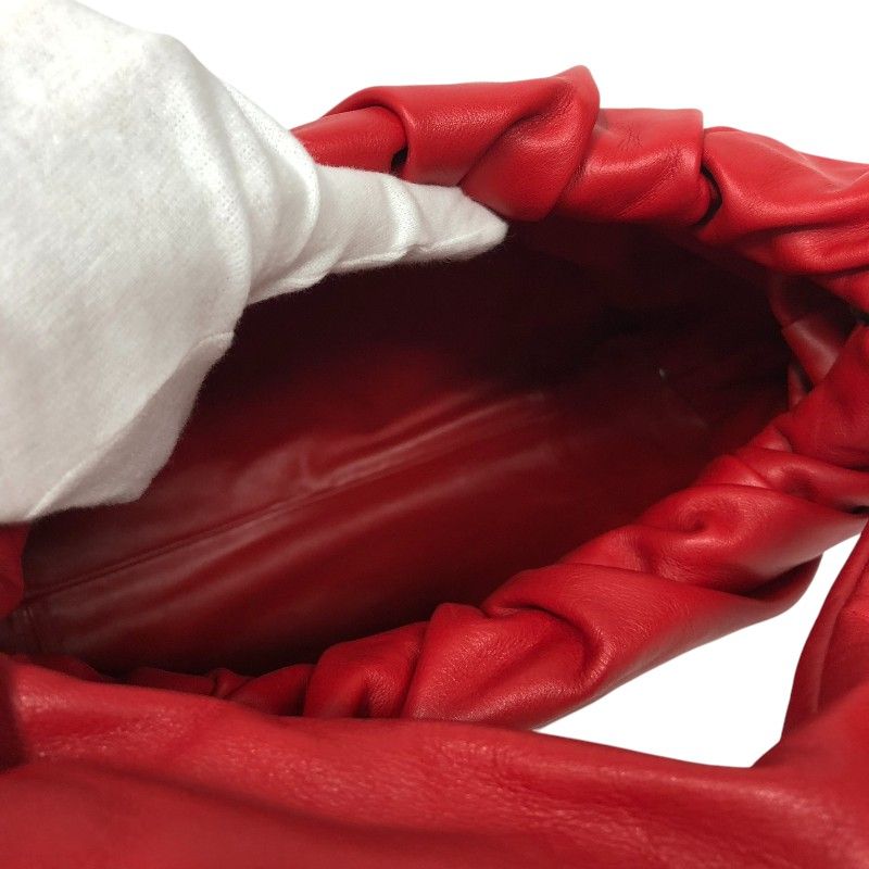 Bottega Veneta Red Leather Shoulder Pouch - Timeless Elegance
