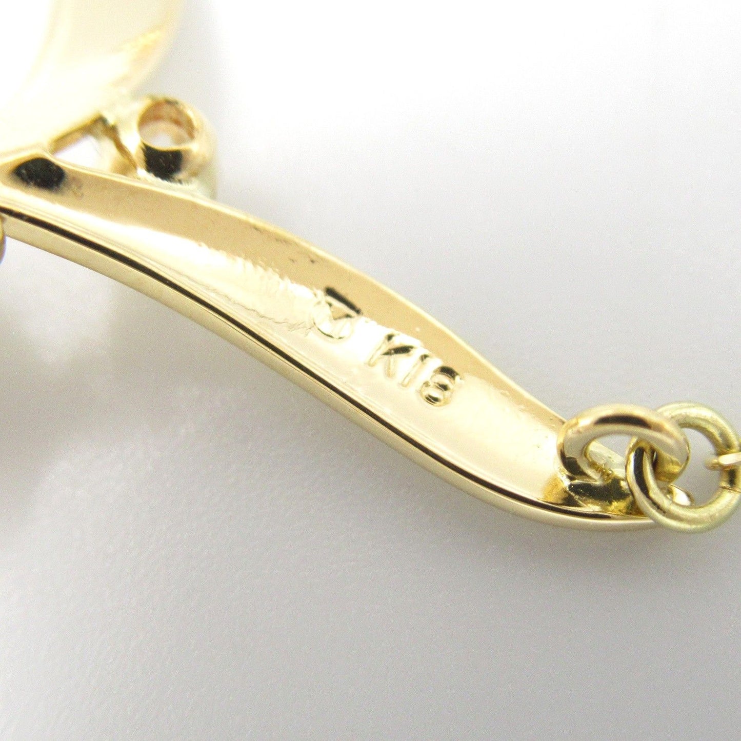 MIKIMOTO Pearl Necklace with Diamonds in 18K Yellow Gold