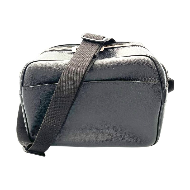 Louis Vuitton Reporter M30152 Black Taiga Leather Shoulder Bag