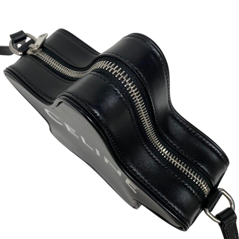 CELINE Small Étoile Shoulder Bag in Black Smooth Calfskin