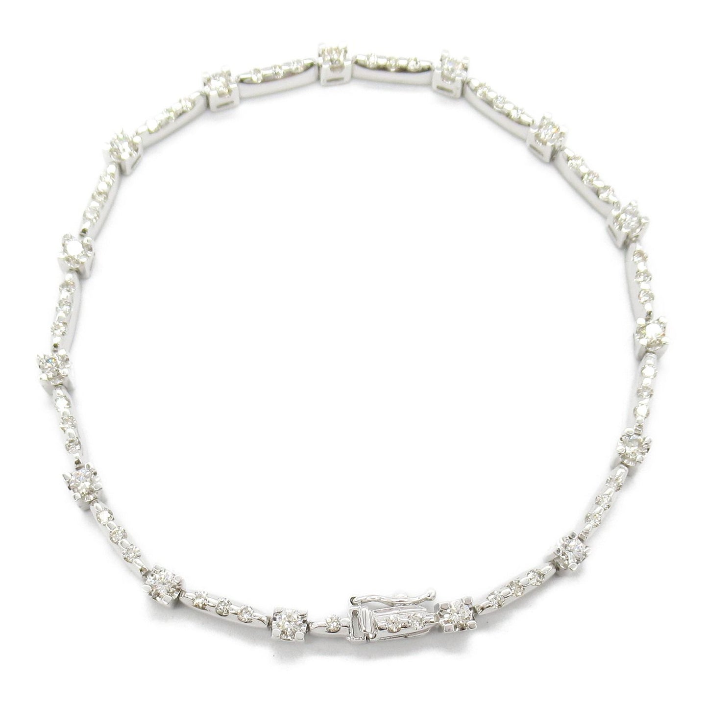 Exquisite K18WG Diamond Bracelet - 2.20ct Luxury Unisex Design