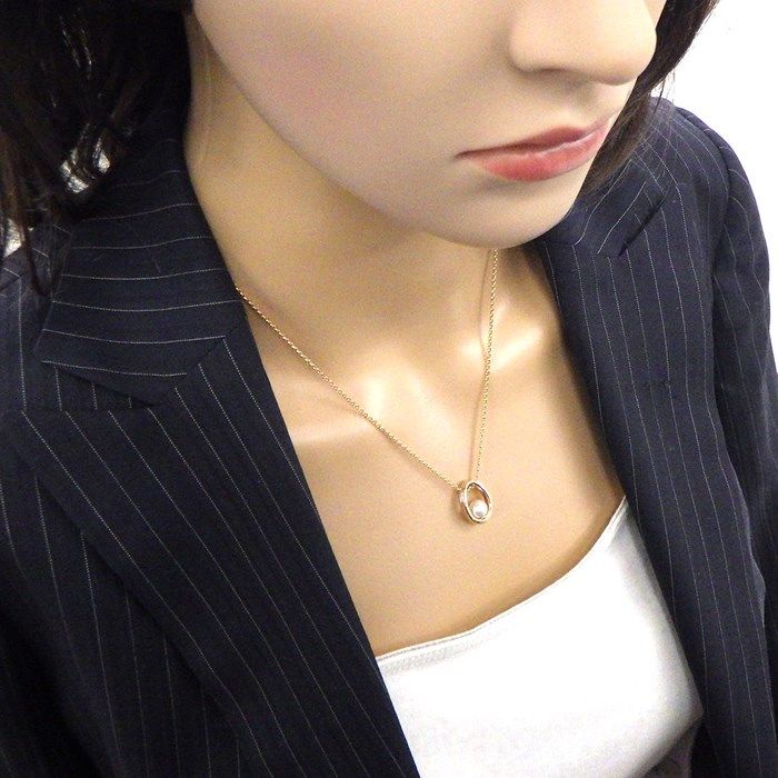 MIKIMOTO Oval Motif Pearl Necklace in K18 Pink Gold - Exquisite Craftsmanship