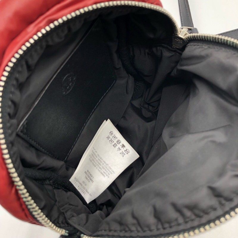 Moncler Kilia Small Shoulder Bag - Red Nylon - Unisex Elegance