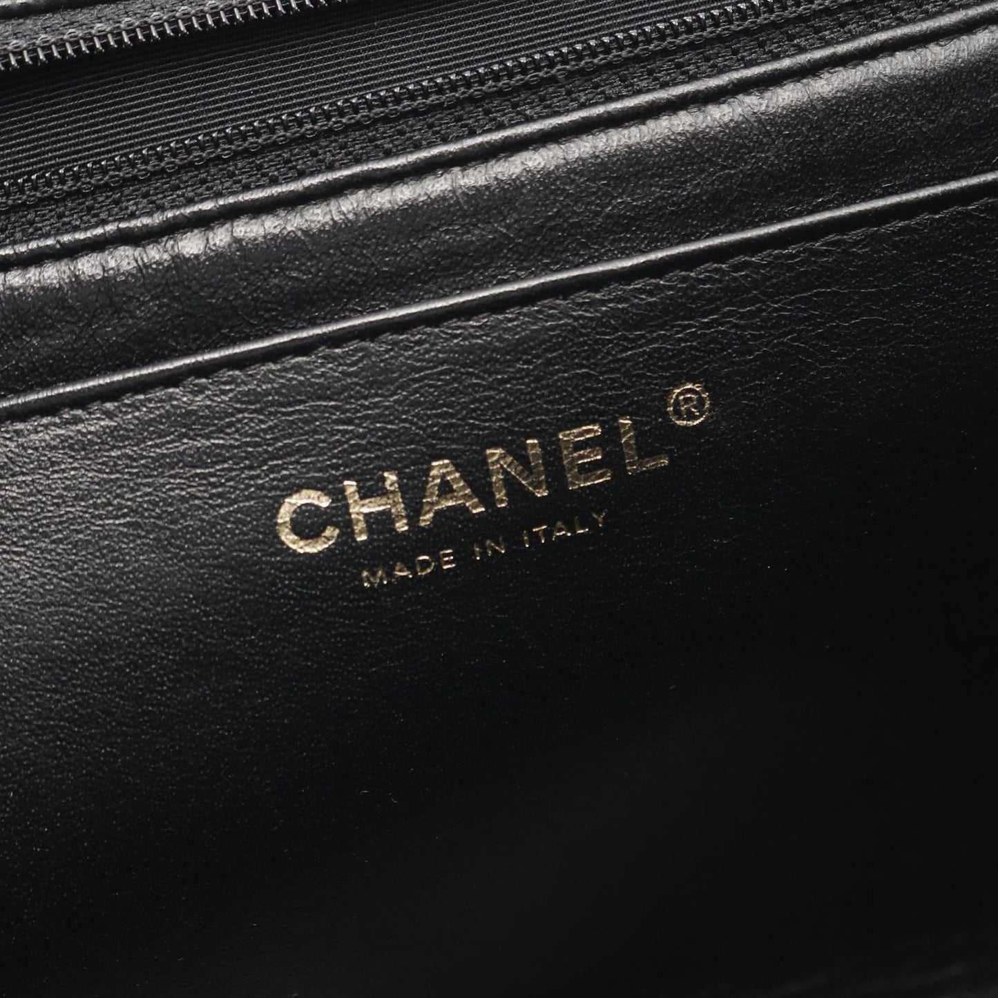 CHANEL De Camellia 30 Single Flap Shoulder Bag in Black Caviar Skin